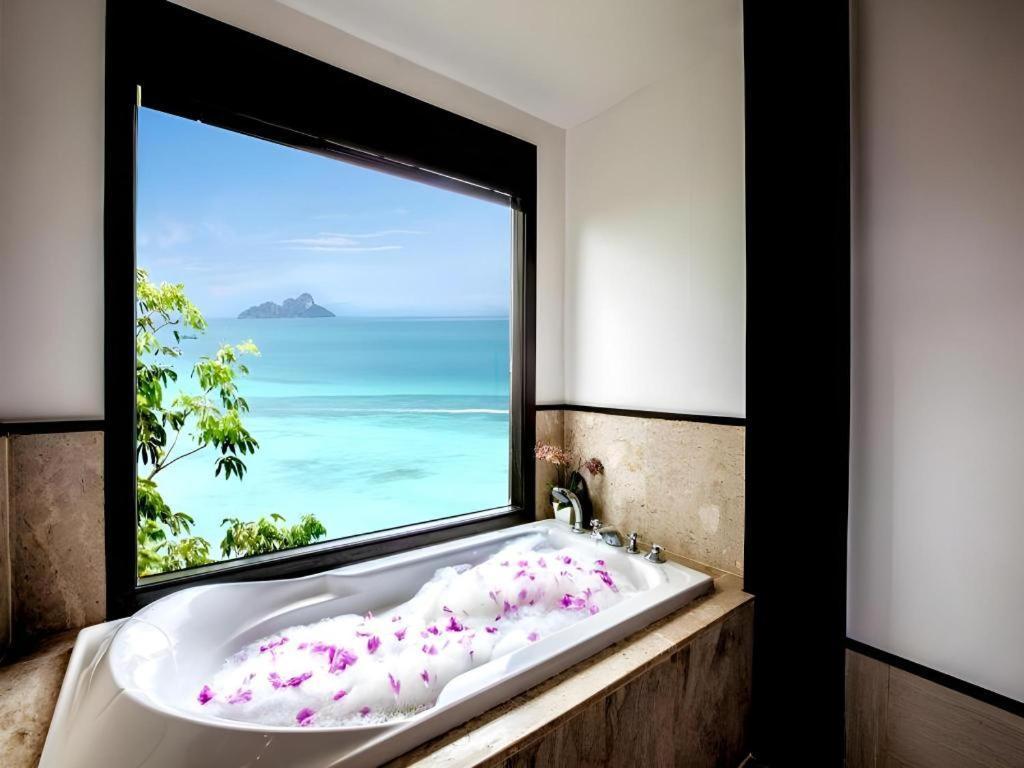 Villa 360 Resort And Spa Kepulauan Phi Phi Bagian luar foto